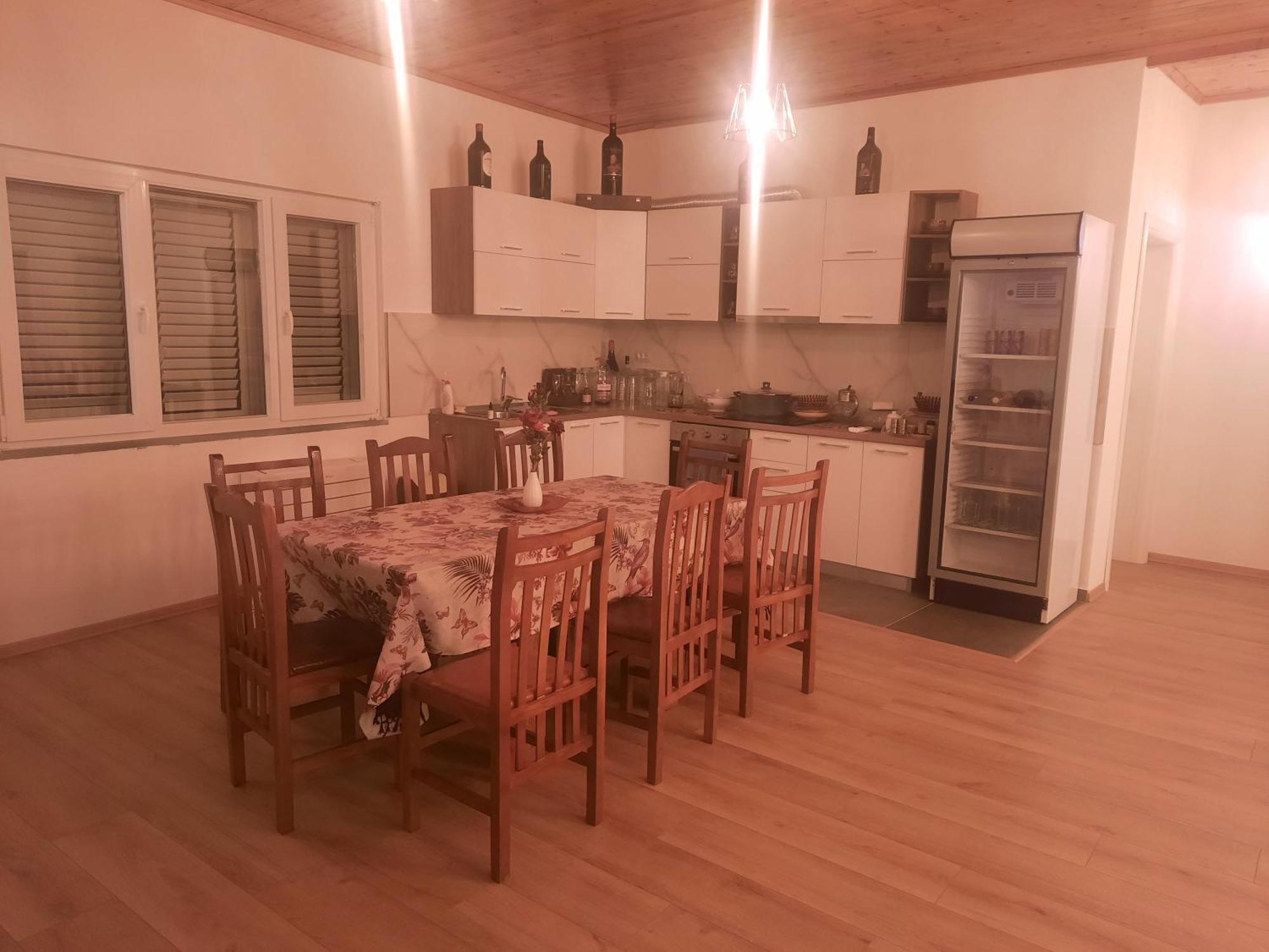 Lodge Bujtina Lugina E Vjoses