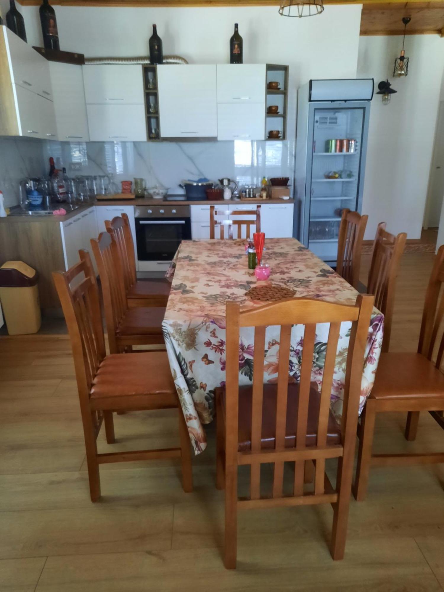 Bujtina Lugina E Vjoses Lodge Përmet